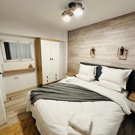 Apartament Patrick Gura Humorului Eksteriør bilde