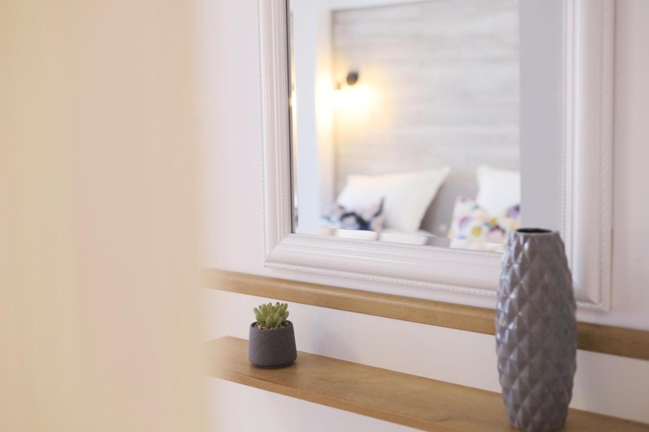 Apartament Patrick Gura Humorului Eksteriør bilde